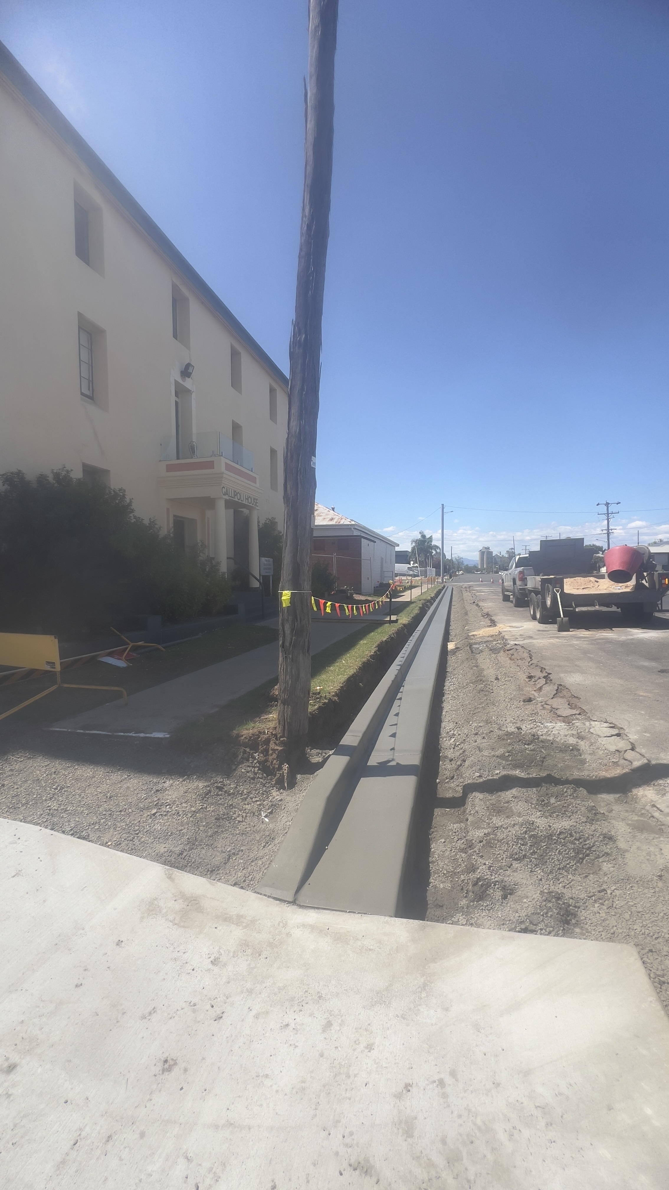 Bowen and Barwan Street Kerb and Gutter Replacement 3.jpg